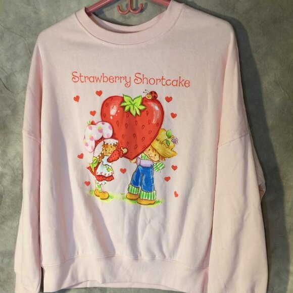 Strawberry Shortcake Sweatshirt Pullover  NWT XL - Picture 7 of 8